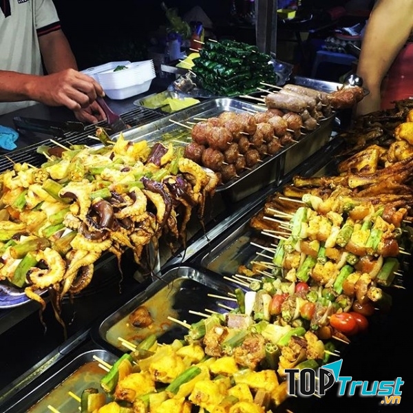 Không thể kìm lòng nổi mà...