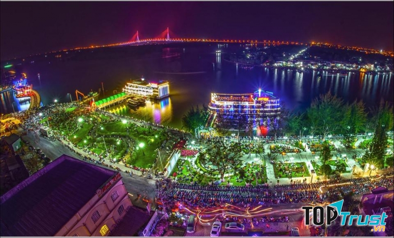 ...và khi về đêm