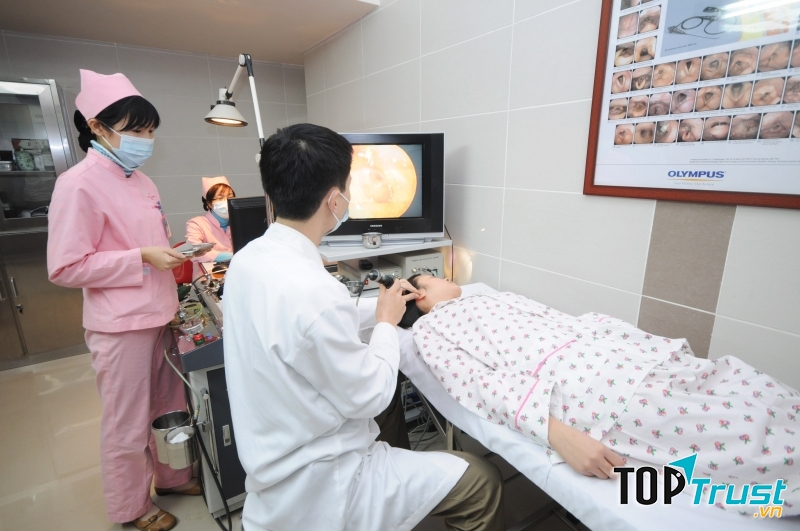 Phòng khám đa khoa Hồng Ngọc có nguồn nhân lực chất lượng cao và trang thiết bị hiện đại.