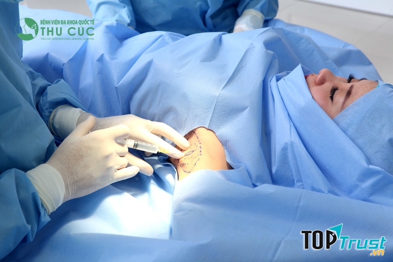 Tiêm botox không đau, không để lại sẹo, hiệu quả tức thời.