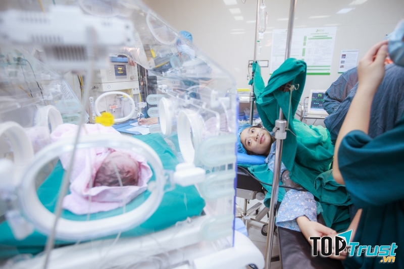 Hành trình vượt cạn an tâm của mẹ bầu