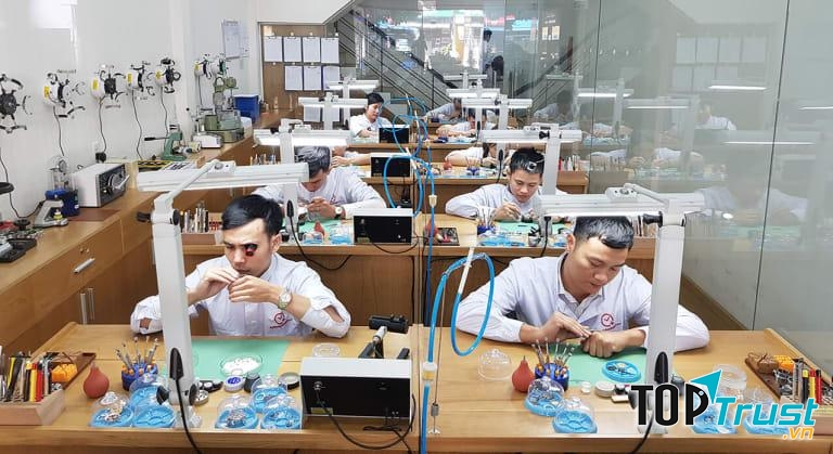Bệnh Viện Đồng Hồ