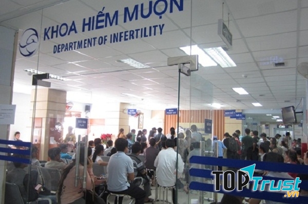 Khoa hiếm muộn của bệnh viện có hàng trăm bệnh nhân tới khám mỗi ngày