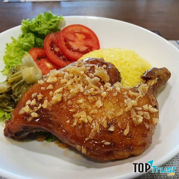 Bento Delichi - Cơm Gà Xối Mỡ & Mắm Tỏi