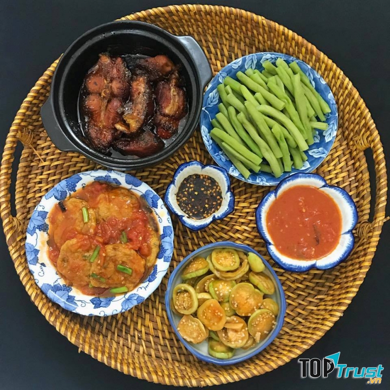 Bếp Bố Bản