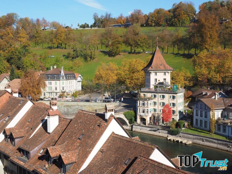 Thủ đô Bern thành phố cổ kính trong lòng Thụy Sĩ