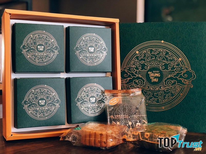 Hộp bánh sang trọng hiện đại