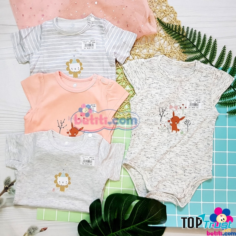 Chất liệu vải mềm mại, dễ thấm mồ hôi