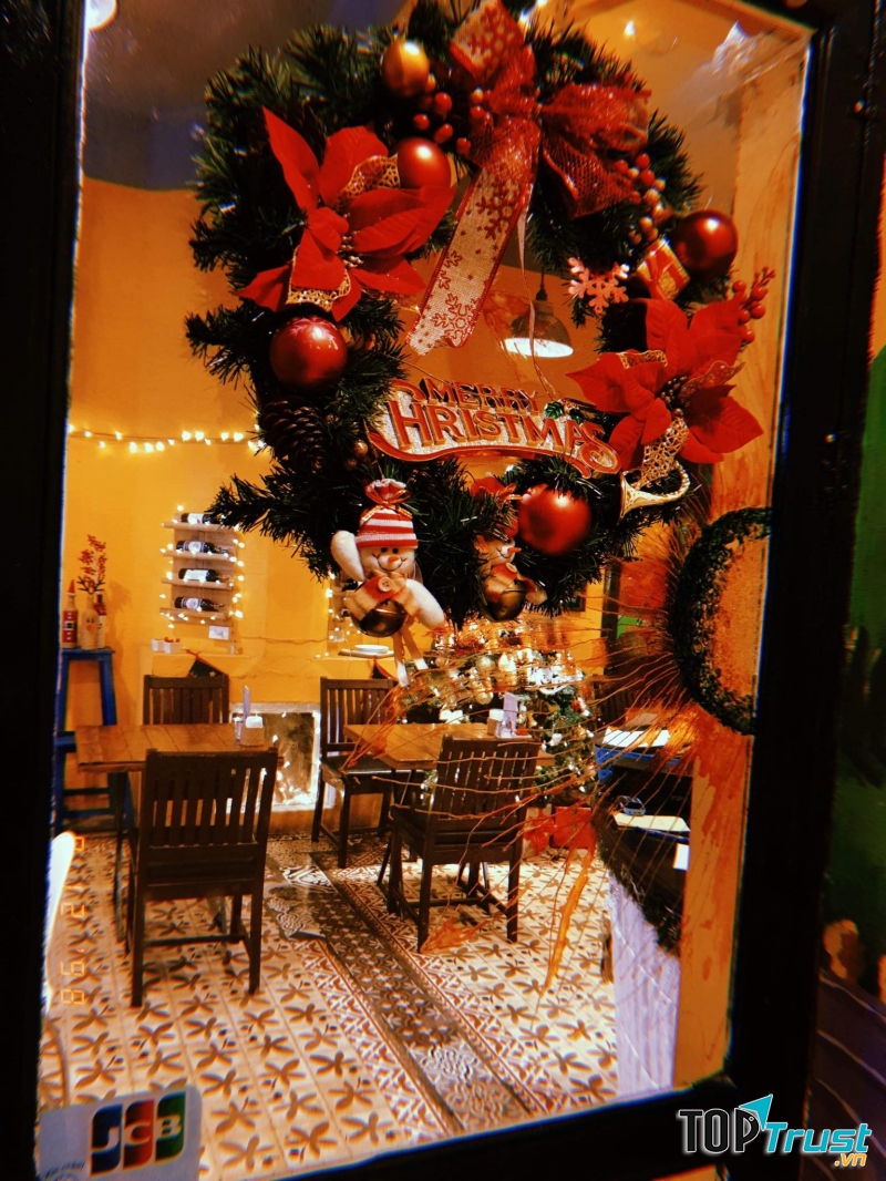 Bêtô Bistro & Tealounge - Hai Bà Trưng
