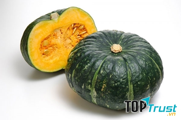 Bí đỏ có tác dụng nhuận tràng, ngừa táo bón và trĩ