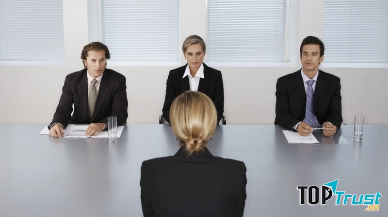 Hãy hỏi ngược lại nhà tuyển dụng