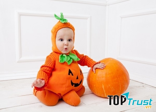 Bí ngô ngộ nghĩnh cho cục cưng nhỏ xíu.