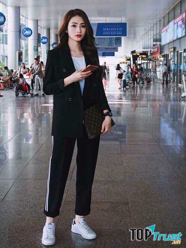 Trang phục thoải mái khi bay