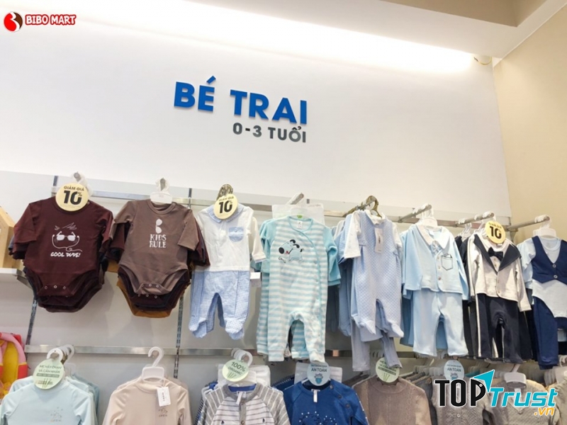 Bibo Mart cung cấp đa dạng các sản phẩm cho bé từ 0 đến 6 tuổi với các thương hiệu uy tín như: Combi, Chicco, Fisher-price, Farlin, Hipp, DrBrown.