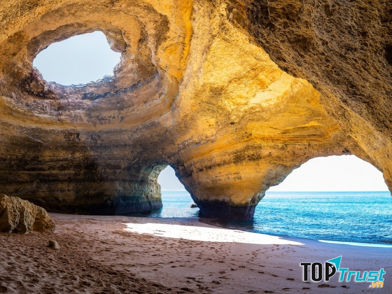 Biển Benagil Cave - Algarve, Bồ Đào Nha