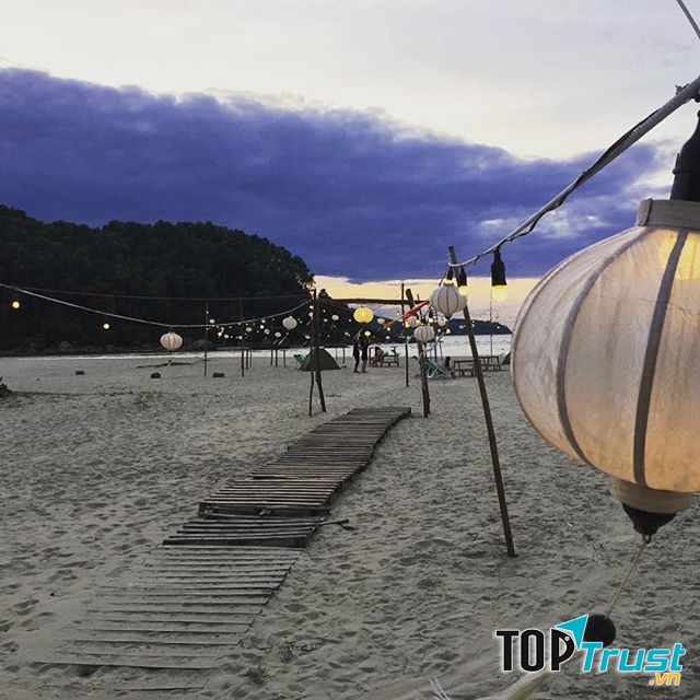 Biển Cảnh Dương
