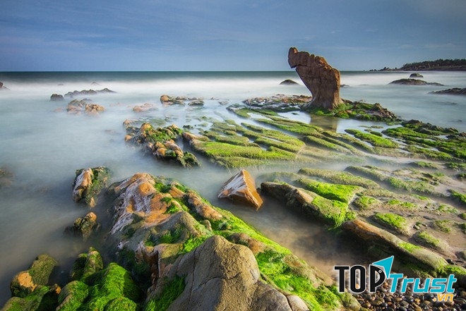 Bãi đá huyền bí như tiên cảnh bồng lai