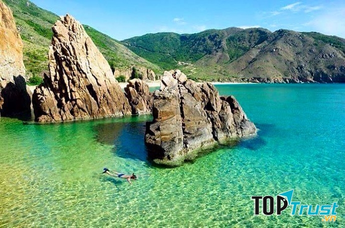 Biển Nhơn Lý (nguồn: Internet)