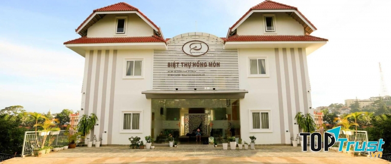 Biệt thự Hồng Môn