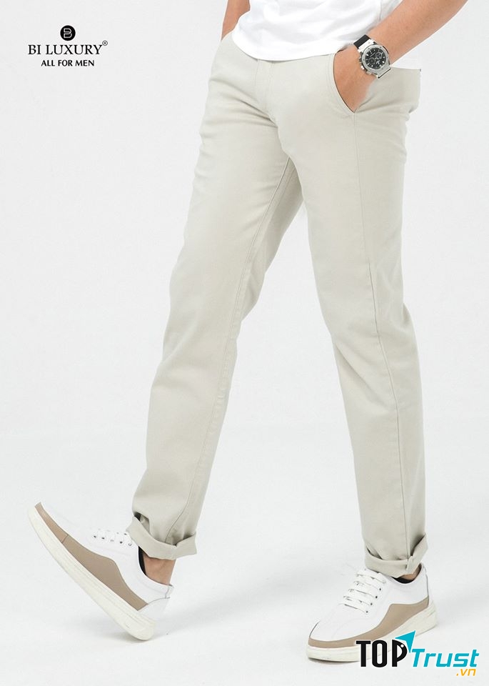 Quần âu của hãng đa dạng và tinh tế.