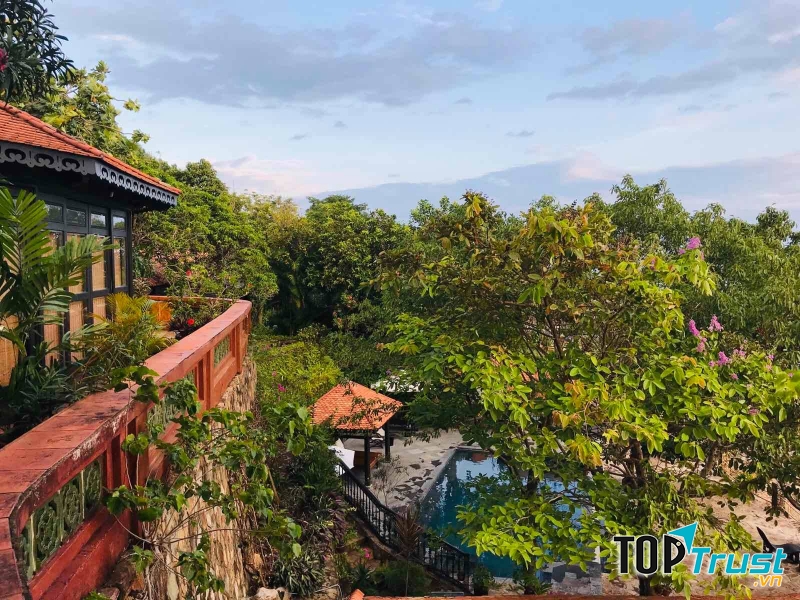 Bình An Cafe - Bình An Village