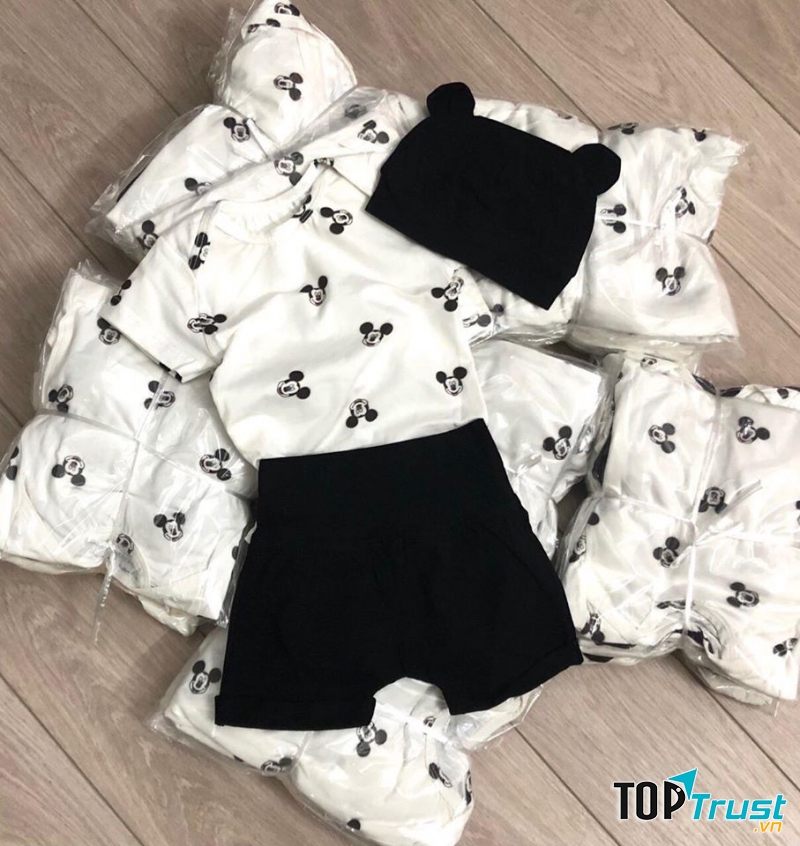 Set body 3ct Mickey cho bé trai.