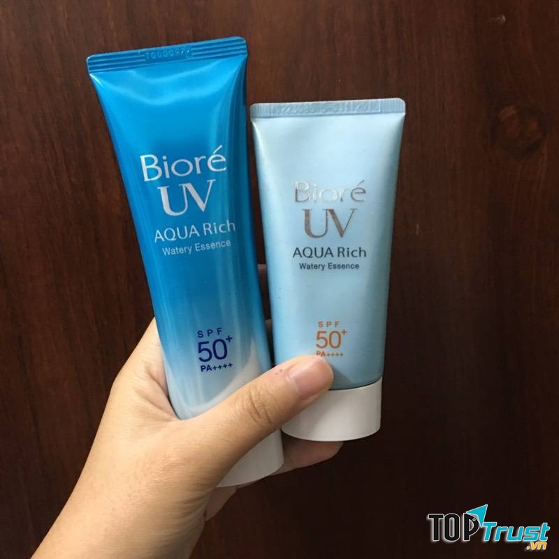   Những thành phần có trong Bioré UV Aqua Rich Water Esence đều được kiểm tra đảm bảo an toàn cho làn da nên bạn có thể yên tâm khi chọn lựa nhé.