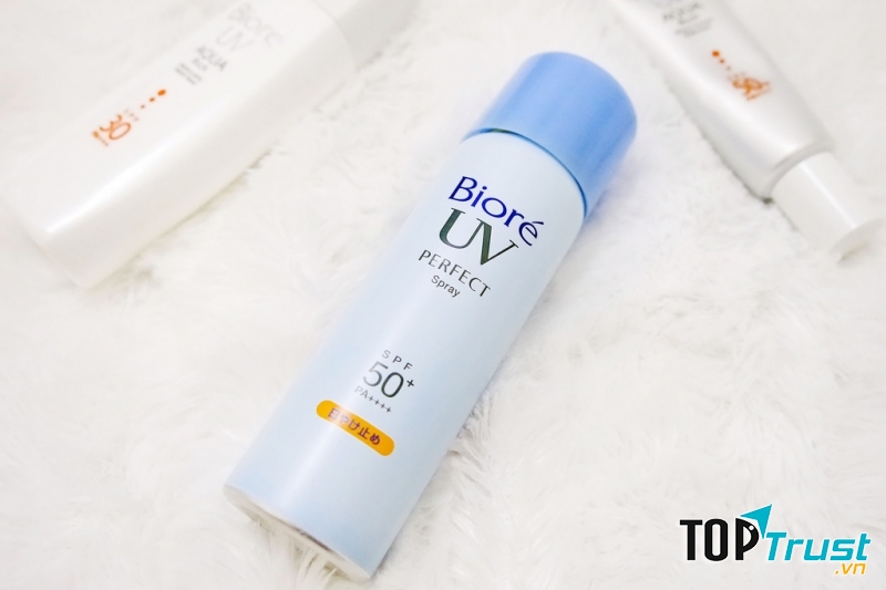 Xịt chống nắng Biore UV Perfect Spray SPF50+ PA++++