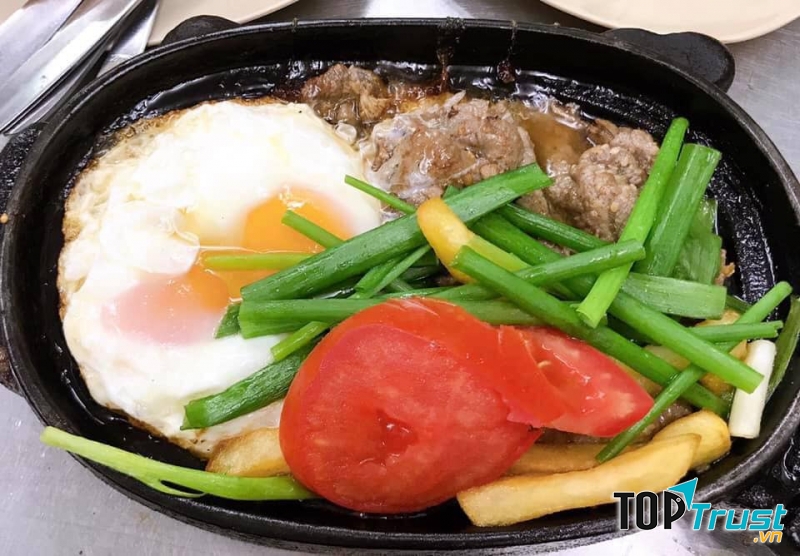 Bít Tết Ngọc Hiếu