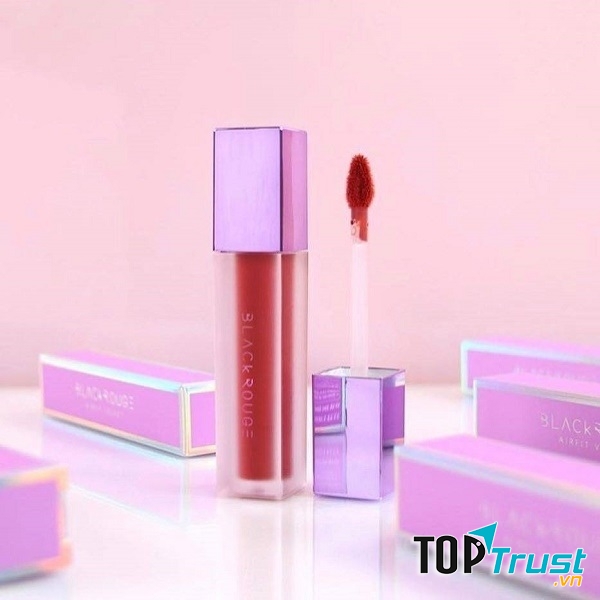 Black Rouge Air Fit Vetvet Tint