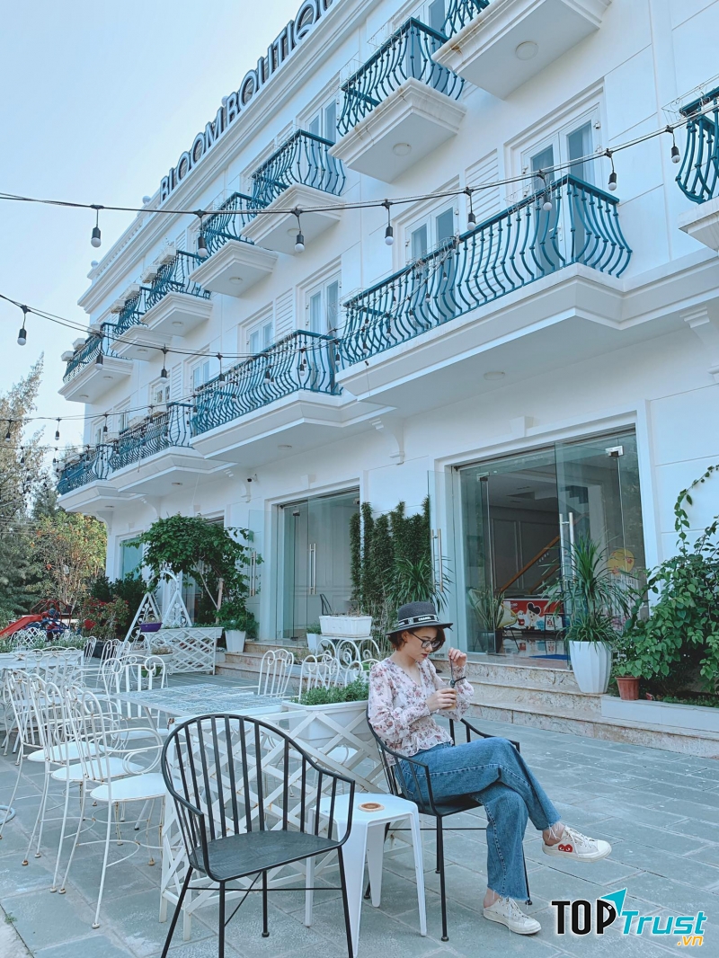 Bloom Boutique Hotel