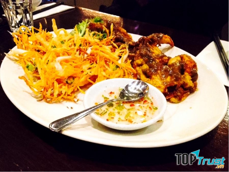 Hương vị cay nồng nàn đặc trưng của món Thái vẫn được lưu giữ