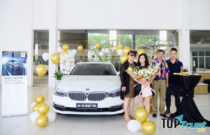 Lễ bàn giao xe tại BMW Hải Phòng