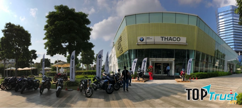 Showroom BMW Quận 2