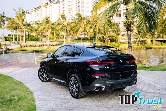 BMW X6: 4,829 tỷ đồng