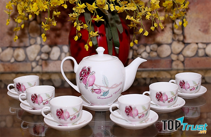Bộ ấm trà pha lê