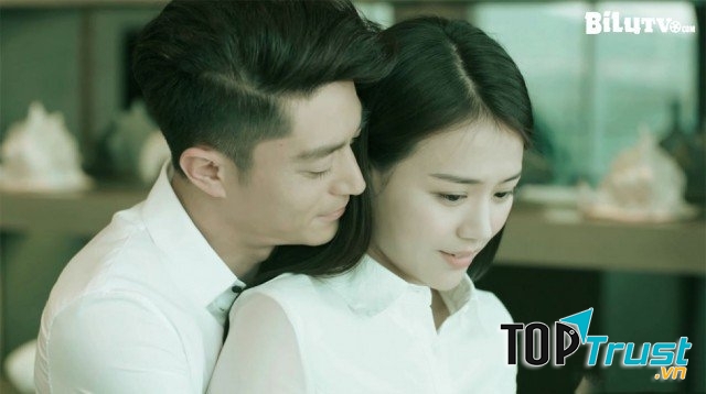 Hãy nhắm mắt khi anh đến