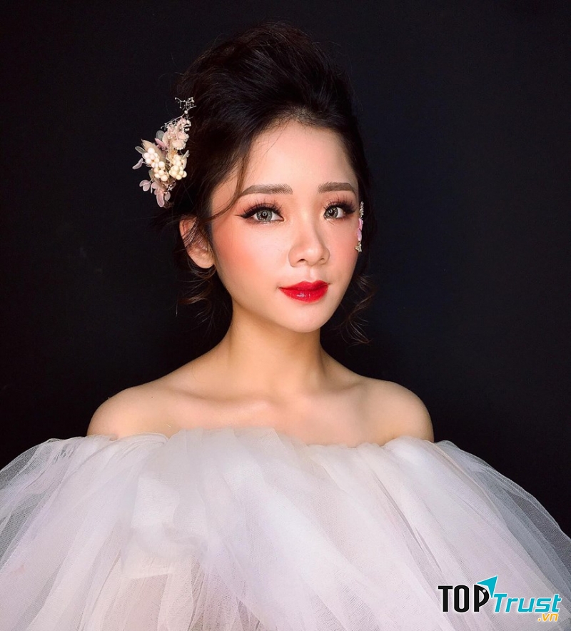 Bồ Công Anh Make Up (Mju Wedding)