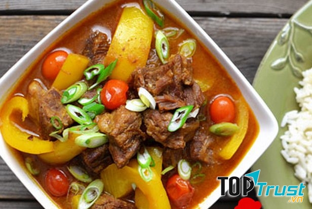 Bò hầm khoai tây