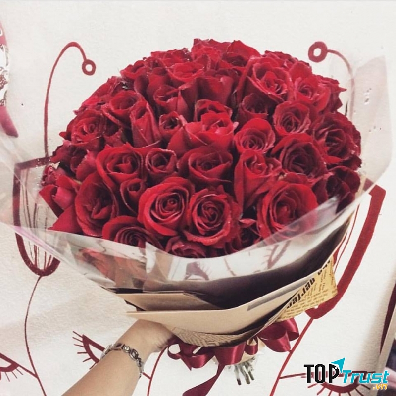 Đặc biệt trong ngày lễ tình nhân, hoa tươi đã trở thành món quà ý nghĩa nhất.