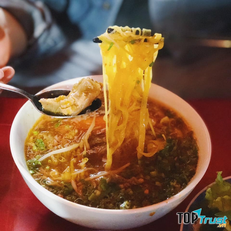Hủ tiếu bò kho