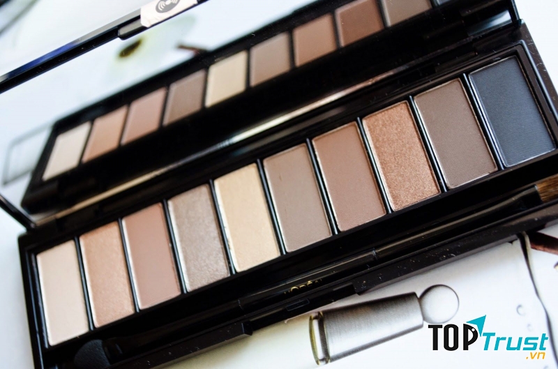 Phấn mắt L'oreal La Palette Nude Beige với 10 màu nổi bật