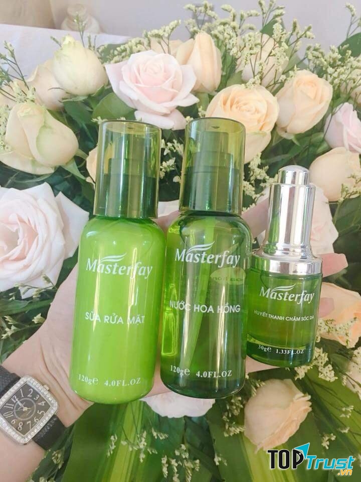 Bộ sản phẩm chăm sóc da mụn Masterfay
