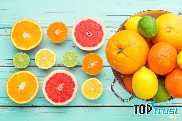 Vitamin C có thể giúp chị em hạn chế nếp nhăn trên da