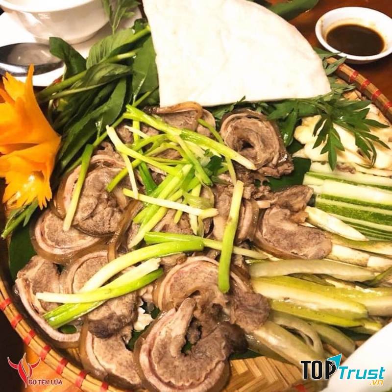 Nhà hàng Bò Tên Lửa