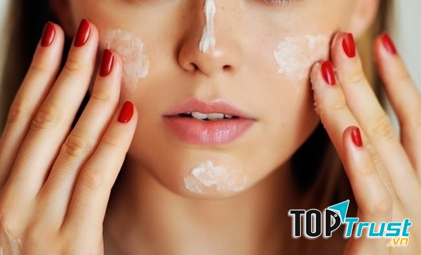 Bôi kem đúng cách mới đạt hiệu quả