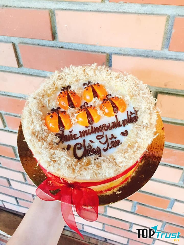 Bánh được trang trí đẹp mắt, sáng tạo