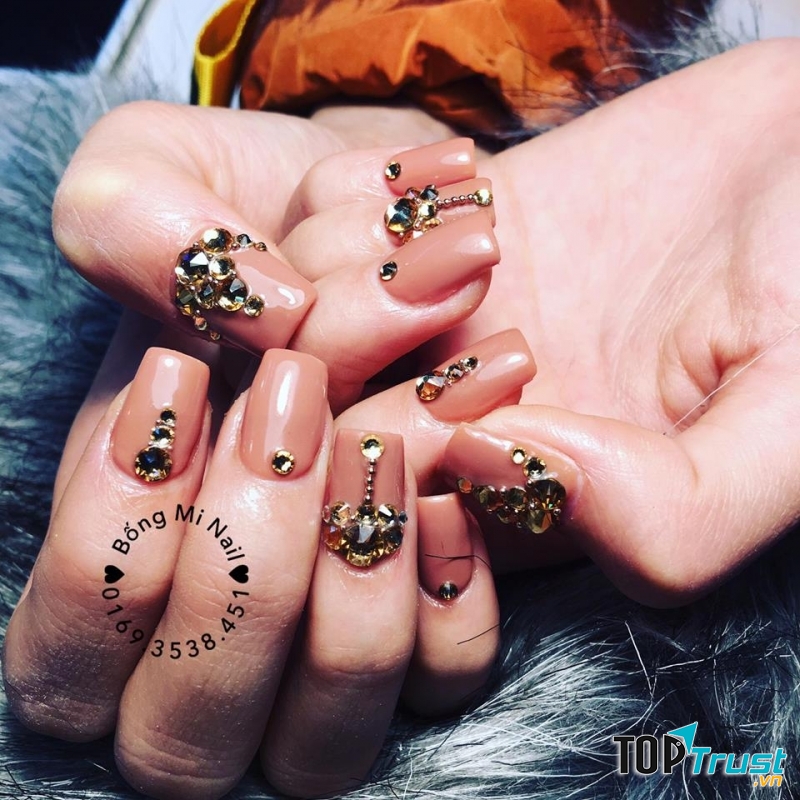 Bống Mi Nail (Lê Hạnh Trang)