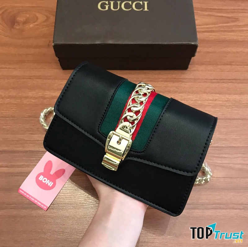 Túi xách tại BONI shop