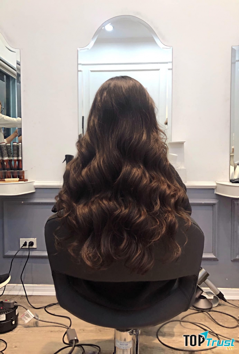 Bonjour Hair Salon